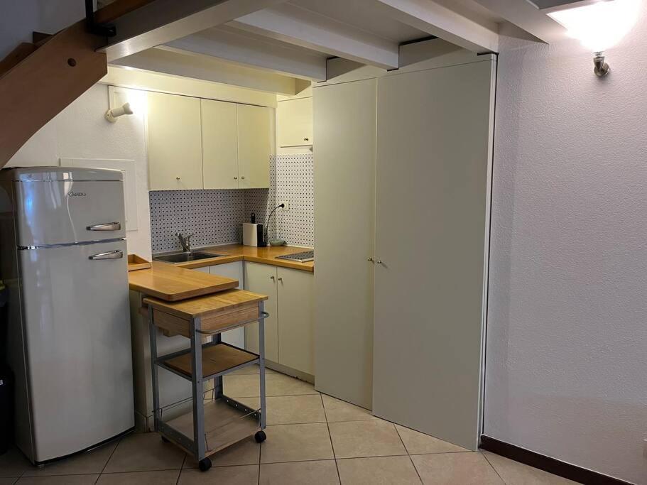 Casa Vacanza Al Bastione Di Saint Remy Apartment Каляри Екстериор снимка