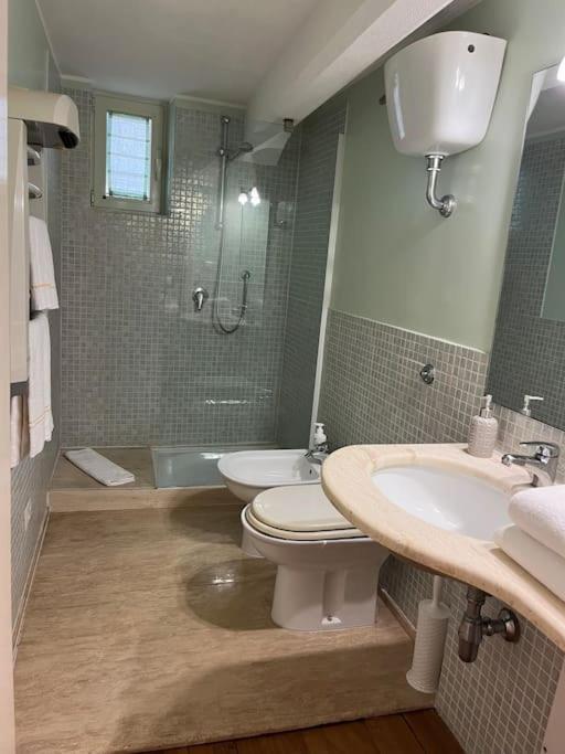 Casa Vacanza Al Bastione Di Saint Remy Apartment Каляри Екстериор снимка